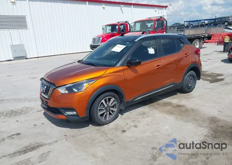 2019 Nissan Kicks Sr из США, поврежденный, VIN 3N1CP5CU1KL506322